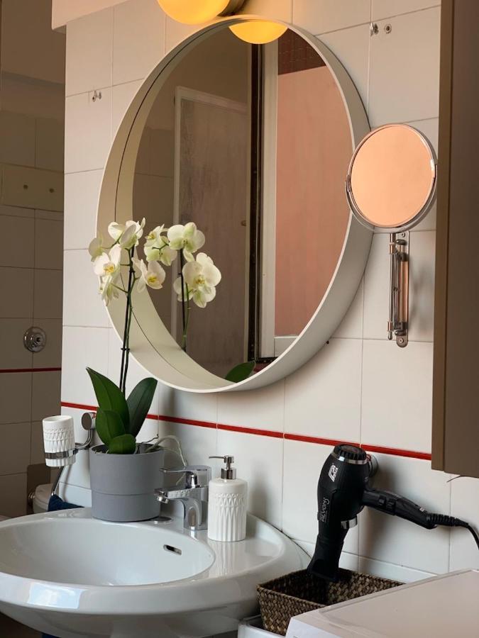 Camozzi Central Apartment Bergamo Dış mekan fotoğraf