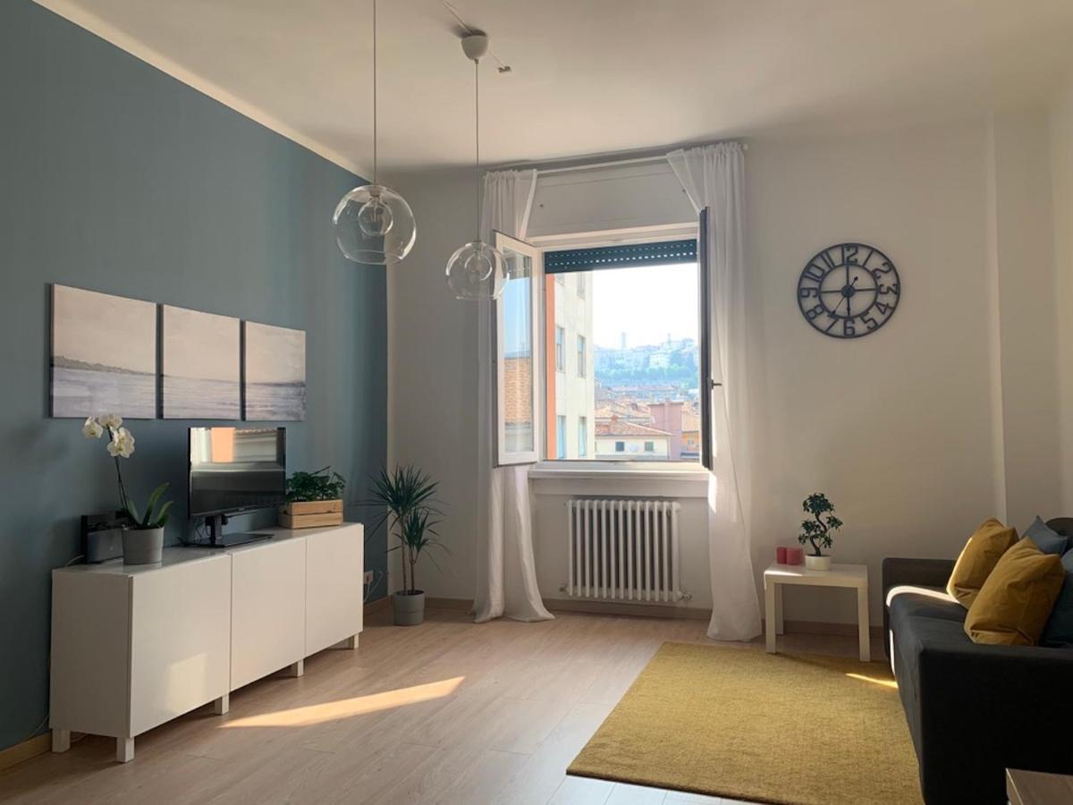 Camozzi Central Apartment Bergamo Dış mekan fotoğraf